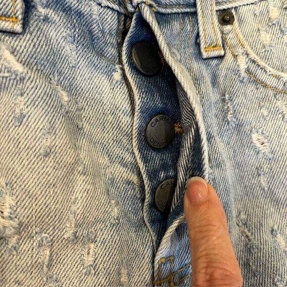 CARMAR Distressed Denim Shorts Button Fly Light Wash Size 23 - Picture 7 of 10